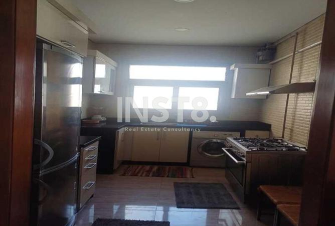 8312661 - Property Image 2