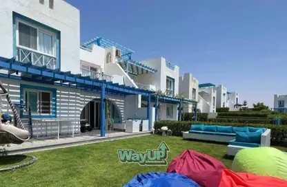 شاليه - 3 غرف نوم - 2 حمامات للبيع في بلاج - سيدي عبد الرحمن - الساحل الشمالي