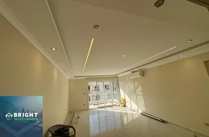 Apartment - 3 Bedrooms - 2 Bathrooms for rent in Mountain View iCity - 5th Settlement Compounds - The 5th Settlement - New Cairo City - Cairo