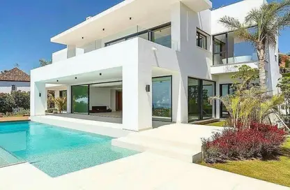 Villa - 5 Bedrooms - 5 Bathrooms for sale in Al Nozha St. - 15th District - Sheikh Zayed City - Giza
