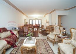 Apartment - 3 bedrooms - 3 bathrooms for للبيع in Mohammed Al Eqbal St. - Laurent - Hay Sharq - Alexandria