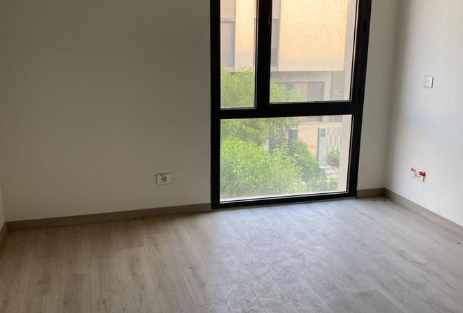 8006691 - Property Image 3
