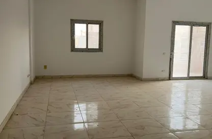شقة - 3 غرف نوم - 3 حمامات للايجار في شارع اخناتون - الحي الخامس - التجمع الخامس - مدينة القاهرة الجديدة - القاهرة