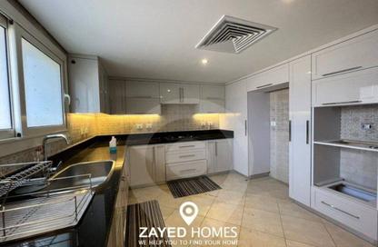 شقة - 3 غرف نوم - 4 حمامات للايجار في نيو جيزة - طريق مصر اسكندرية الصحراوي - مدينة 6 أكتوبر - الجيزة