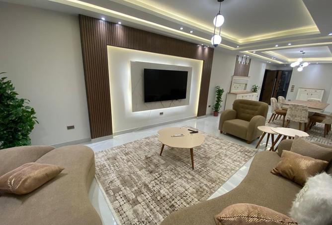 8201469 - Property Main Image