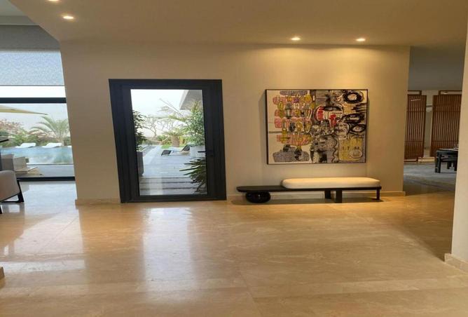 7047983 - Property Image 2