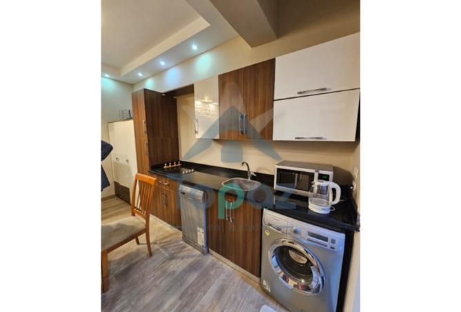 8302571 - Property Image 3