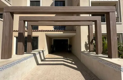 Apartment - 2 Bedrooms - 2 Bathrooms for sale in Village West - Sheikh Zayed Compounds - Sheikh Zayed City - Giza Apartment - 2 Bedrooms - 2 Bathrooms for sale in Village West - Sheikh Zayed Compounds - Sheikh Zayed City - Giza