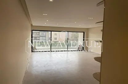 Apartment - 2 Bedrooms - 2 Bathrooms for sale in Lake View Residence - 5th Settlement Compounds - The 5th Settlement - New Cairo City - Cairo