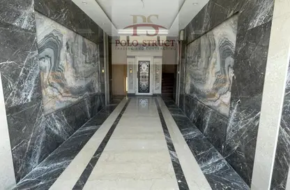 Apartment - 3 Bedrooms - 3 Bathrooms for sale in 13th District - Sheikh Zayed City - Giza