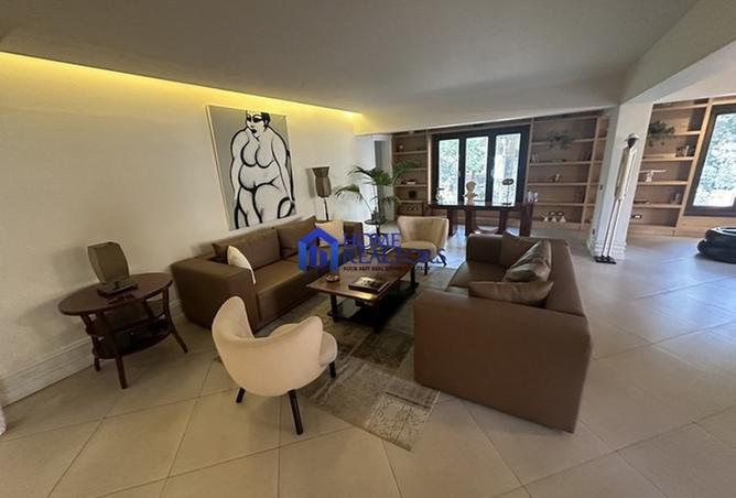 8219180 - Property Image 3