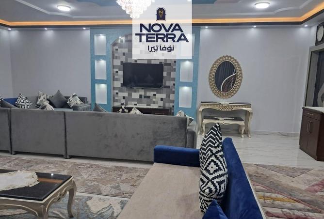 8037327 - Property Image 2