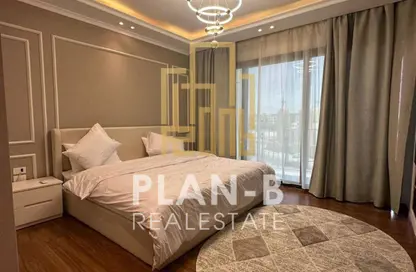 شقة - 3 غرف نوم - 3 حمامات للايجار في 6 ويست - بيفرلي هيلز - كمبوندات الشيخ زايد - الشيخ زايد - الجيزة