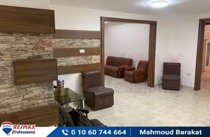 مساحات مكتبية - استوديو - 1 حمام للايجار في شارع المنزلاوى - محرم بك - حي وسط - الاسكندرية
