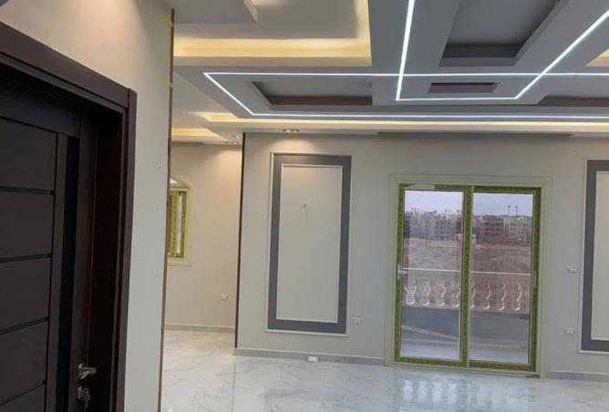 8473772 - Property Image 2