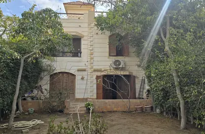 فيلا - 3 غرف نوم - 3 حمامات للبيع في النخيل - كمبوندات الشروق - مدينة الشروق - القاهرة