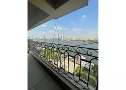 شقة - 5 غرف نوم - 5 حمامات للايجار في شارع كورنيش النيل - جاردن سيتي - القاهرة
