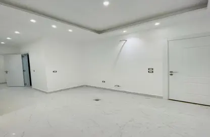 (بنتهاوس  (روف - 3 غرف نوم - 3 حمامات للبيع في كمبوند جامعة القاهرة - كمبوندات الشيخ زايد - الشيخ زايد - الجيزة