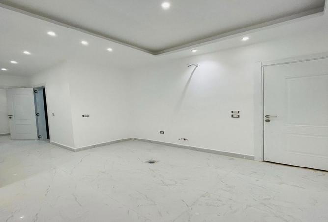 8425333 - Property Image 3