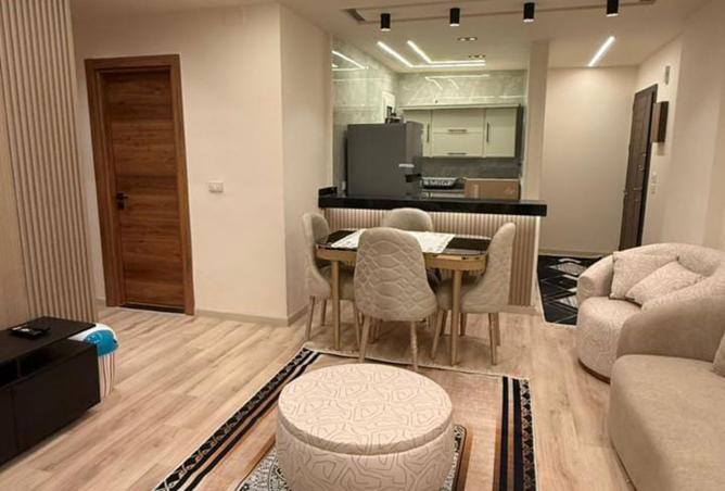 8236739 - Property Image 2