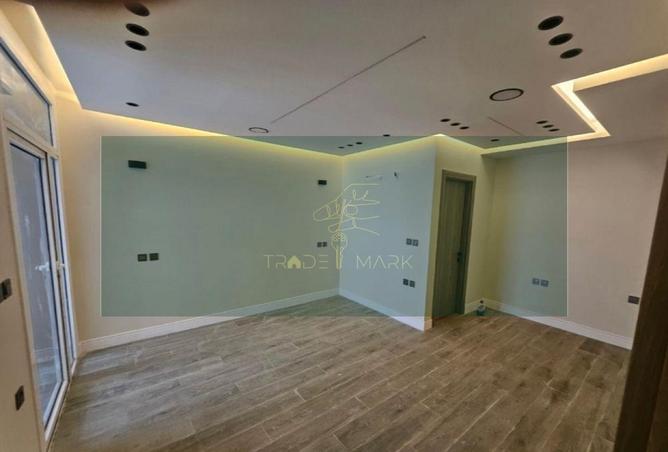 8390713 - Property Image 2