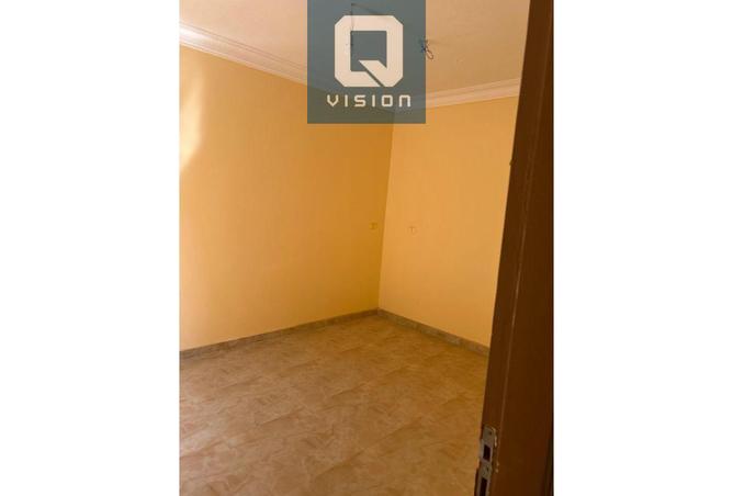 8104878 - Property Image 2