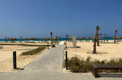 شاليه - 3 غرف نوم - 2 حمامات للبيع في جايا - راس الحكمة - الساحل الشمالي