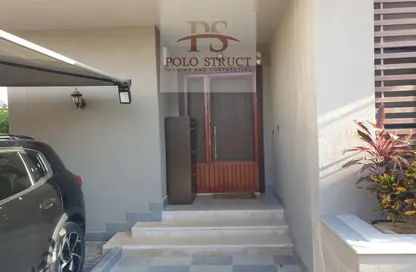 Villa - 5 Bedrooms - 4 Bathrooms for sale in Sodic East - 6th District - New Heliopolis - Cairo