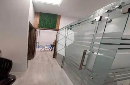 Clinic - Studio - 1 Bathroom for rent in Salah Al Din Abdel Karim St. - North Investors Area - New Cairo City - Cairo