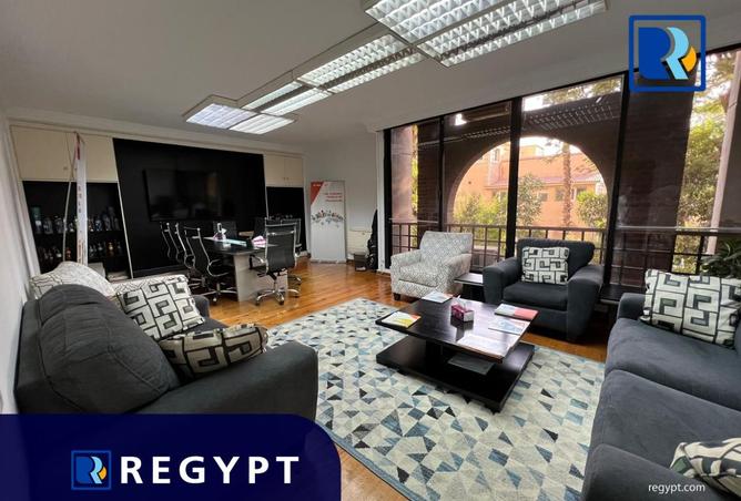 8008712 - Property Image 3