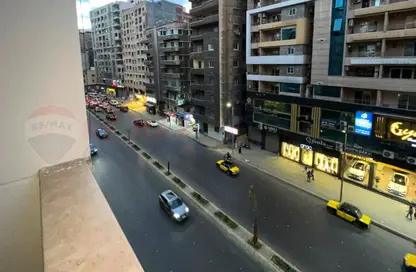 شقة - 3 غرف نوم - 2 حمامات للايجار في رشدي - حي شرق - الاسكندرية