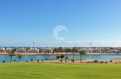 Chalet - 2 Bedrooms - 2 Bathrooms for sale in Swan Lake Gouna - Al Gouna - Hurghada - Red Sea