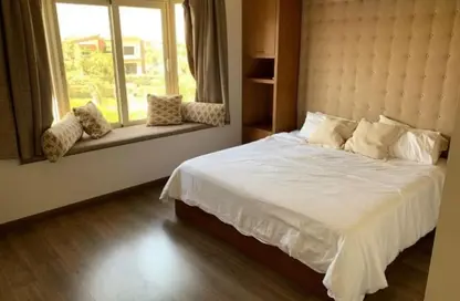 Apartment - 2 Bedrooms - 2 Bathrooms for sale in Swan Lake Residence - 5th Settlement Compounds - The 5th Settlement - New Cairo City - Cairo