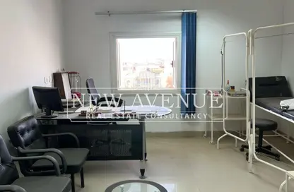 Clinic - Studio - 1 Bathroom for sale in Cairo Medical Center CMC - North Teseen St. - The 5th Settlement - New Cairo City - Cairo