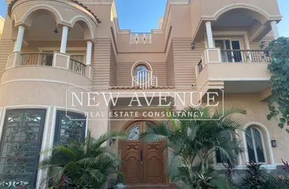 Villa - 5 Bedrooms - 7 Bathrooms for sale in Al Shorouk Road - 1st Neighborhood - 8th District - Shorouk City - Cairo