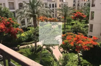 Apartment - 2 Bedrooms - 1 Bathroom for sale in Hadayek Al Mohandessin - 4th District - Sheikh Zayed City - Giza