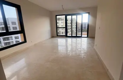 شقة - 3 غرف نوم - 3 حمامات للبيع في 6 ويست - بيفرلي هيلز - كمبوندات الشيخ زايد - الشيخ زايد - الجيزة