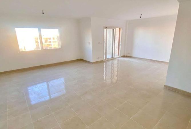 8521740 - Property Image 3