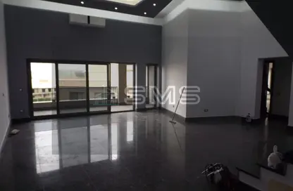 (بنتهاوس  (روف - 3 غرف نوم - 3 حمامات للايجار في غرب الجولف - كمبوندات القطامية - القطامية - مدينة القاهرة الجديدة - القاهرة