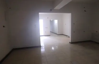 مساحات مكتبية - استوديو - 1 حمام للايجار في شارع فريد سميكه - ميدان الحجاز - النزهة - القاهرة