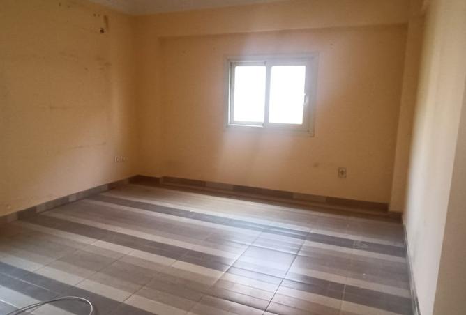 8493687 - Property Image 2