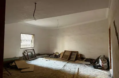 Apartment - 3 Bedrooms - 2 Bathrooms for sale in Street 17 - District 5 - The 5th Settlement - New Cairo City - Cairo