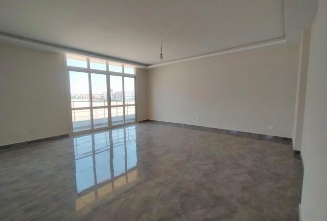 8062946 - Property Image 3