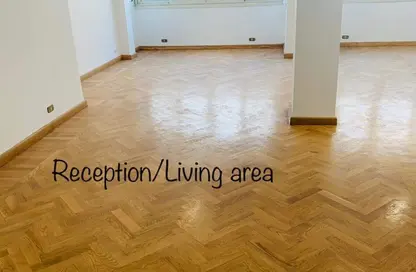 Apartment - 3 Bedrooms - 3 Bathrooms for rent in Zamalek - Cairo