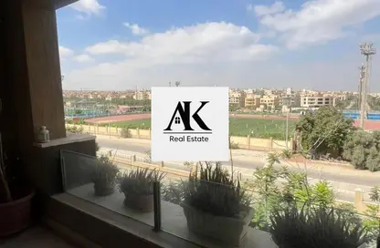 Apartment - 2 Bedrooms - 2 Bathrooms for sale in Palm Hills Village Gate - South Investors Area - New Cairo City - Cairo