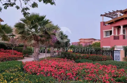 Apartment - 1 Bedroom - 2 Bathrooms for sale in Hyde Park - New Cairo City - Cairo