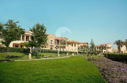Townhouse - 5 Bedrooms - 6 Bathrooms for sale in Sarai - Mostakbal City Compounds - Mostakbal City - Future City - Cairo