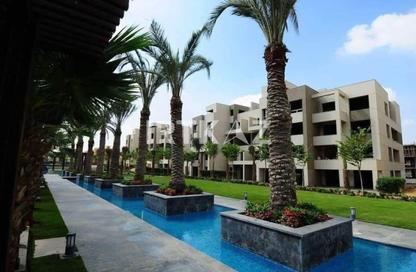 Apartment - 2 Bedrooms - 2 Bathrooms for sale in Swan Lake Residence - 5th Settlement Compounds - The 5th Settlement - New Cairo City - Cairo