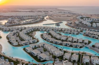 Chalet - 2 Bedrooms - 2 Bathrooms for sale in Fouka Bay - Qesm Marsa Matrouh - North Coast