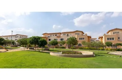 Townhouse - 4 Bedrooms - 4 Bathrooms for sale in Garden Residence - Hyde Park - New Cairo City - Cairo